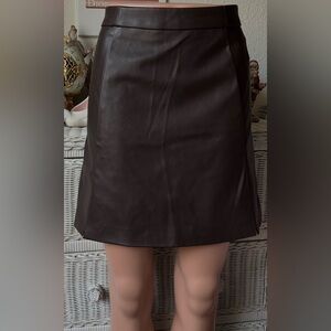 Banana Republic Factory High Rise Faux Leather Skirt Dark Brown Color Size 4 NWT
